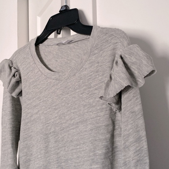 NWOT [Frame] Ruffled Shoulder Long-Sleeved Gray Shirt Women’s Size Medium - Picture 4 of 9